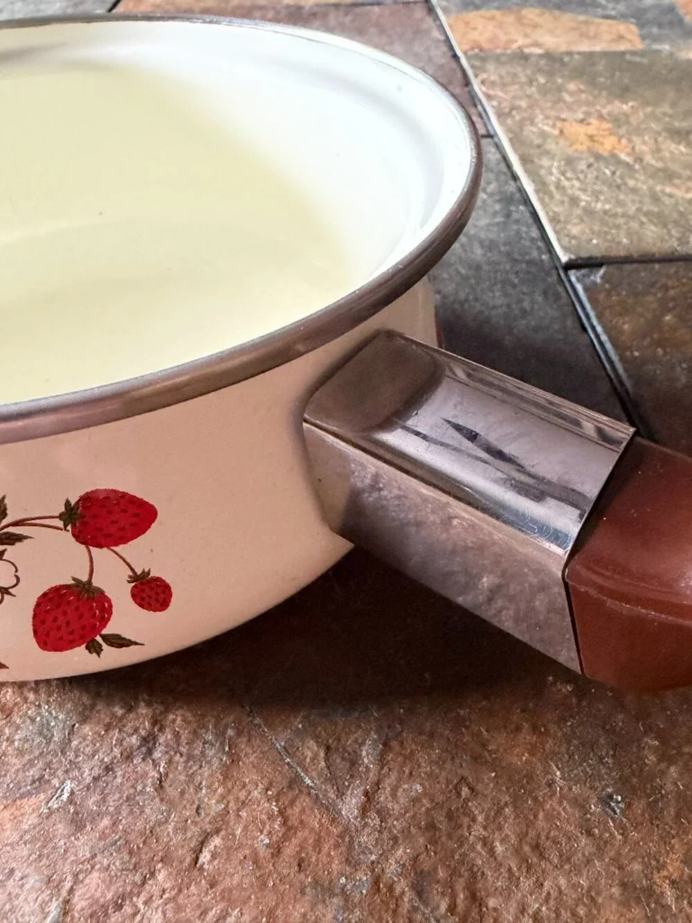Vintage Sheffield Strawberries 'n Cream saucepan pot